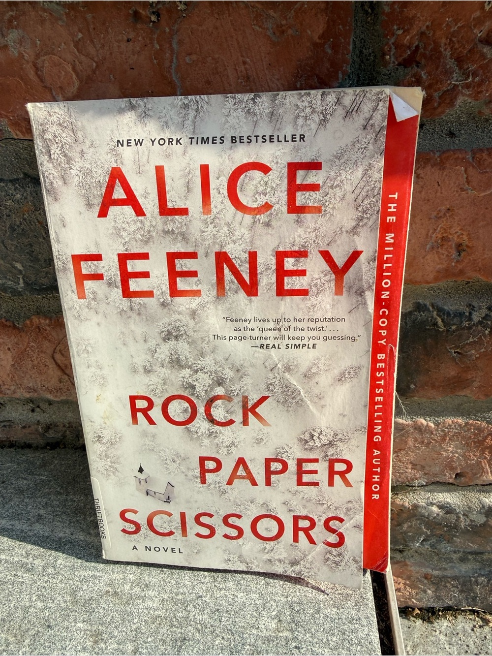 Alice Feeney Rock Paper Scissors - White and Red Paperback Novel